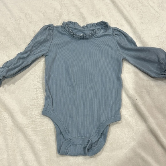 12-18 month bodysuit + long sleeve shirt - Picture 2 of 5